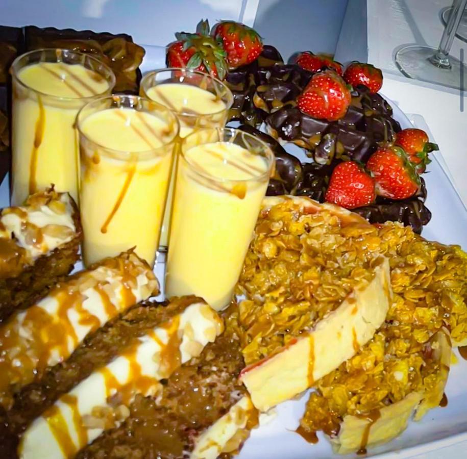 Royal Rooms At Coop Live Etihad, Sports City Manchester Eksteriør billede