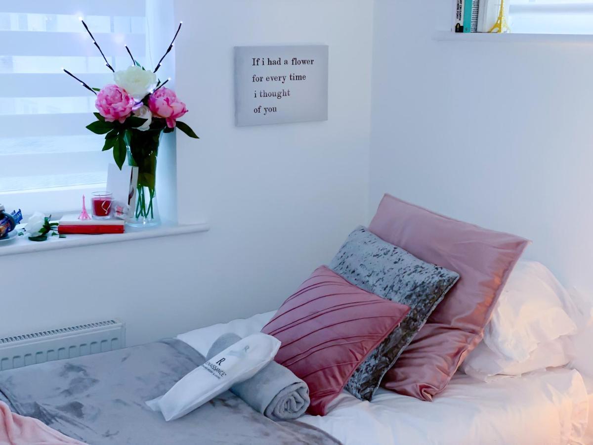 Royal Rooms At Coop Live Etihad, Sports City Manchester Eksteriør billede
